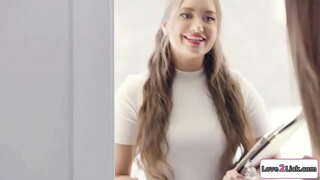 ���ਿਆਹ ਨਿਯੋਜਕ ਨੂੰ ਪ੍ਰੇਰ ਇੱਕ ਜੋੜੇ ਨੂੰ ਅਤੇ masturbate ਆਪਣੇ cunts ਅਤੇ ਯਕੀਨ em ਕਰਨ ਲਈ ਹੈ, ਇੱਕ 3some.ਉਸ ਨੇ licks ਨੂੰ blondes ਚੂਤ ਦੇ ਤੌਰ ਤੇ ਉਸ ਨੂੰ ਵੱਡੀ ਛਾਤੀ ਵਾਲੀ gf facesits ਉਸ